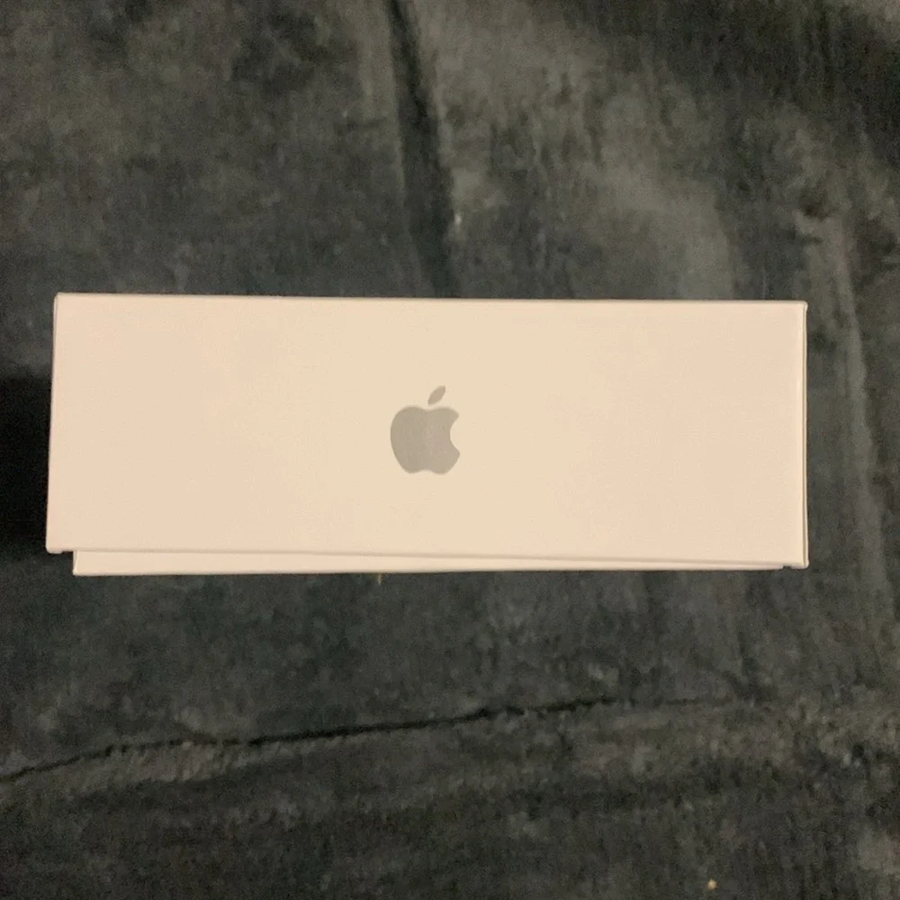 Empty White AirPod Box😊